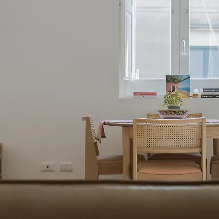 Lucatola's Apartman Trapani